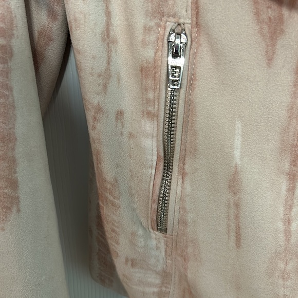 BLANKNYC Jacket - Picture 3 of 11